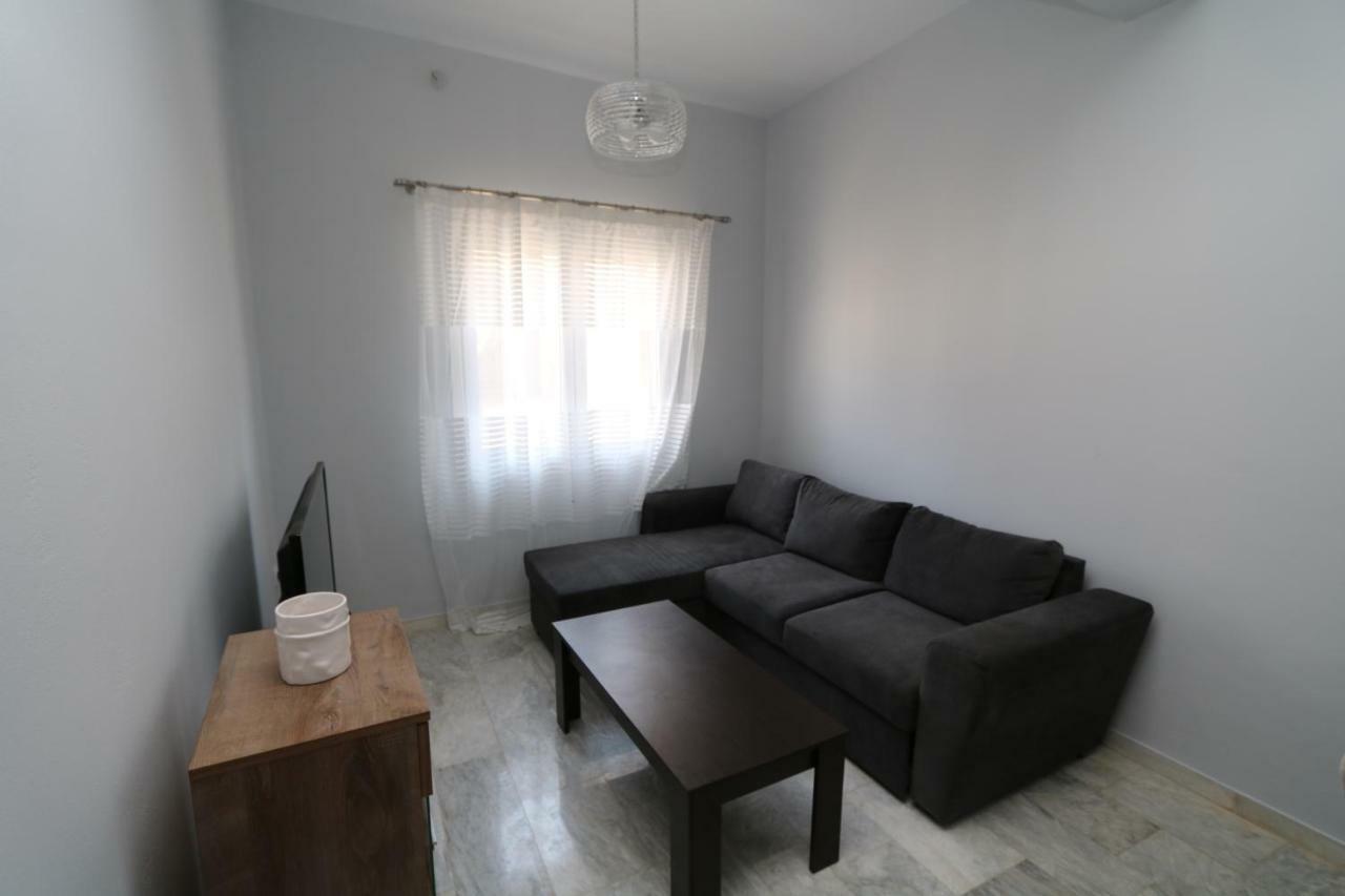 Molly Apartments Argostoli  Eksteriør bilde
